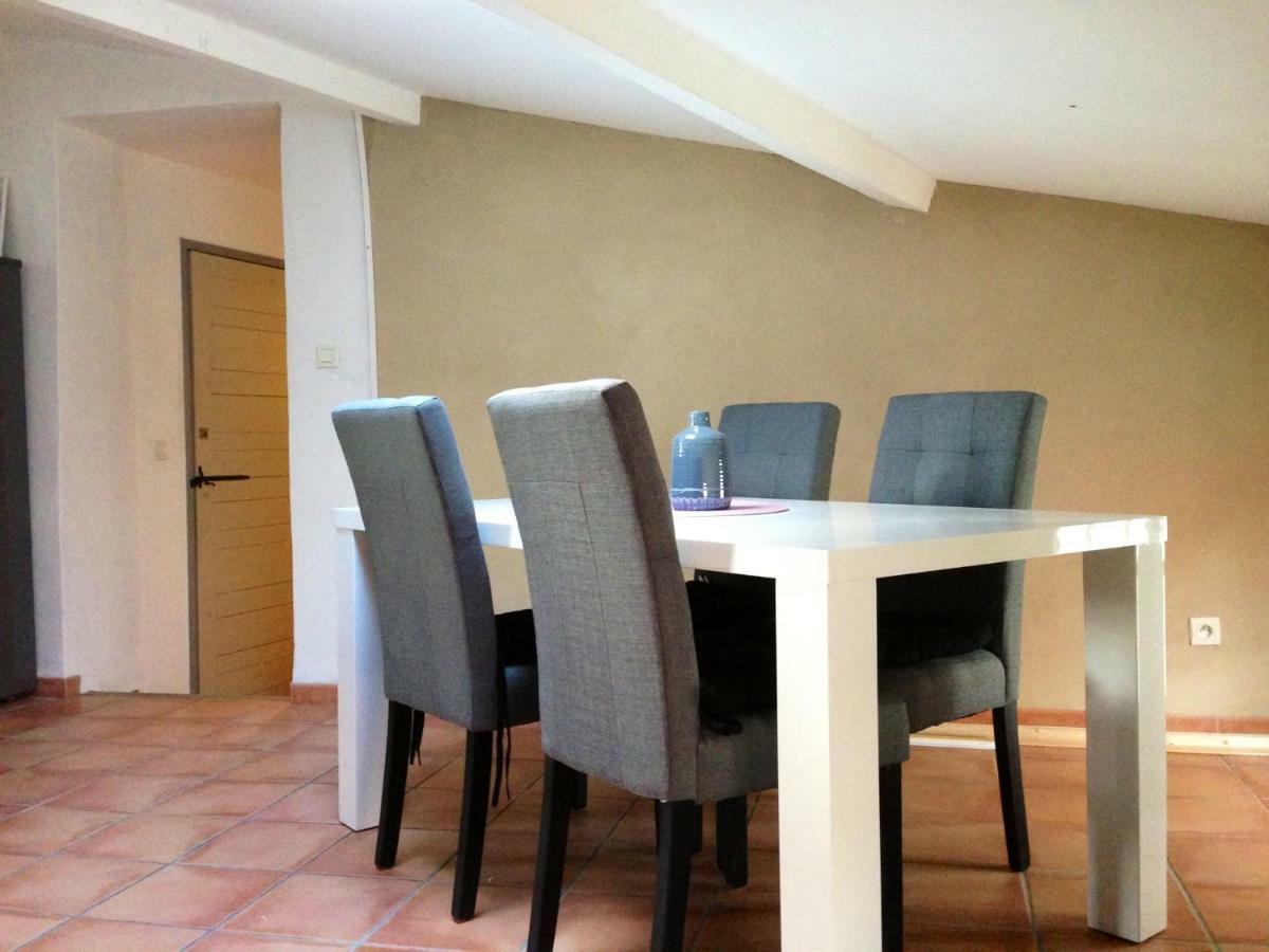 Le Petit Nid Des Arenes Apartment Beziers Exterior photo